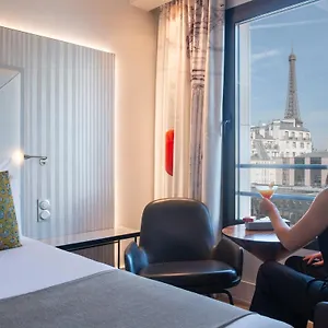 Hotel Le Parisis - Tour Eiffel ****