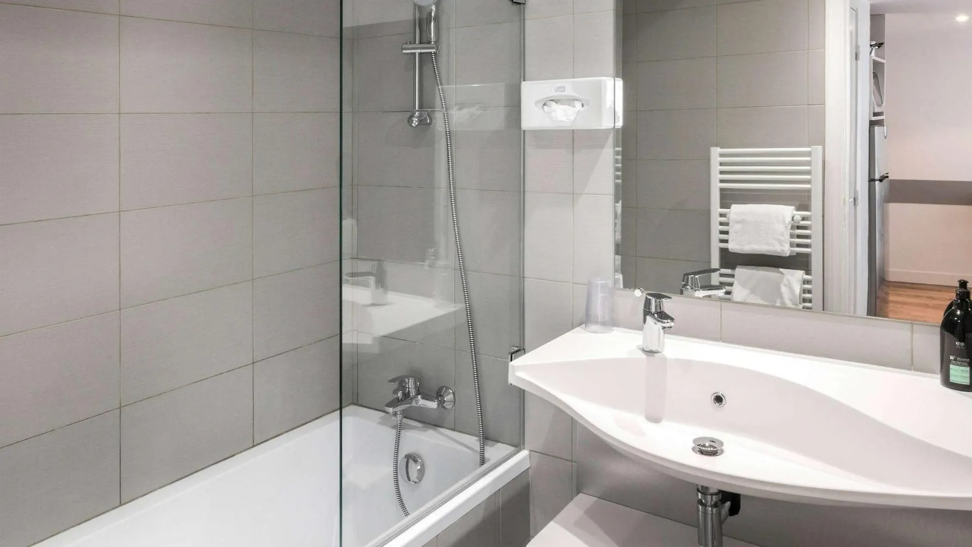 Aparthotel Adagio Nice Promenade Des Anglais France